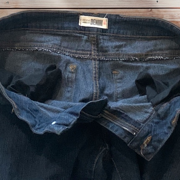 Ardene Stretchy Skinny Jeans - Picture 5 of 7